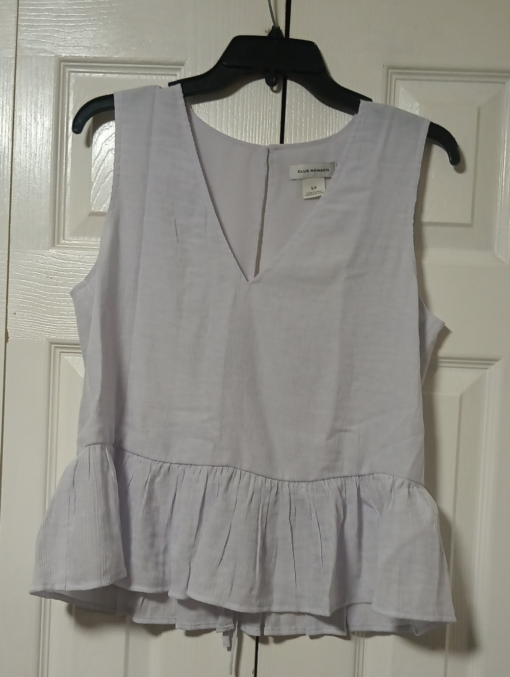 Club Monaco Light Lavender Sleeveless V-Neck Shailyn Peplum Top